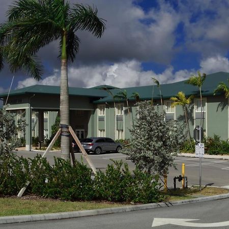 Pioneer Inn Royal Palm Beach Zewnętrze zdjęcie